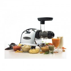100% Chef J8228C Solid Fruit and Vegetable Juicer - 3
