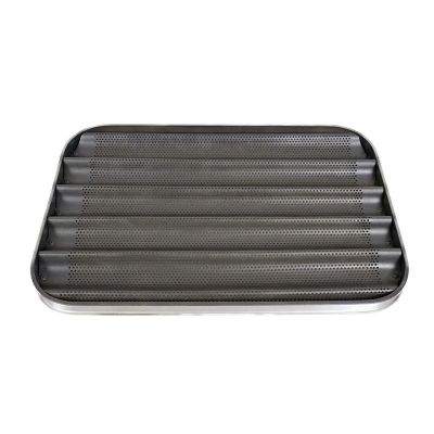 Almetal Delikli Kaplamalı Alüminyum Baget Ekmek Tavası, 60x80 cm - 1