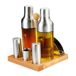 Biradlı GRV-17 Glass Salt and Oil Shaker Set with Wooden Base - Biradlı