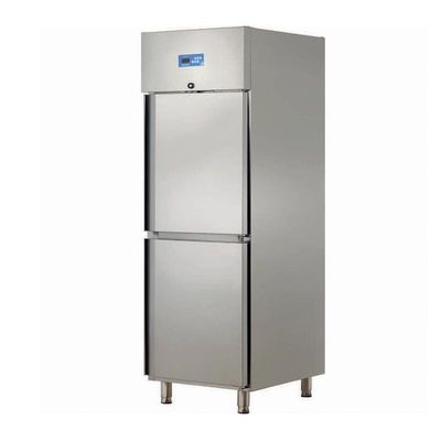 Öztiryakiler GN 600 NMV Dik Tip Monoblok Buzdolabı, Çift Yarım Kapılı - 1