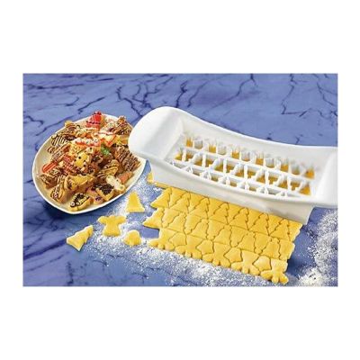 Dr. Oetker 2184 Çam Kurabiye Kesici Kalıp, 35.5 cm - 2