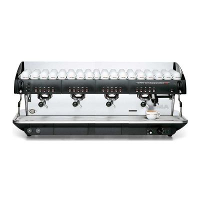 Faema E91 A/4 Ambassador Otomatik Espresso Kahve Makinesi, 4 Gruplu - 1
