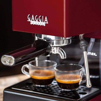 Gaggia RI9481/12 New Classic E24 Metal Espresso Machine, Red - Gaggia