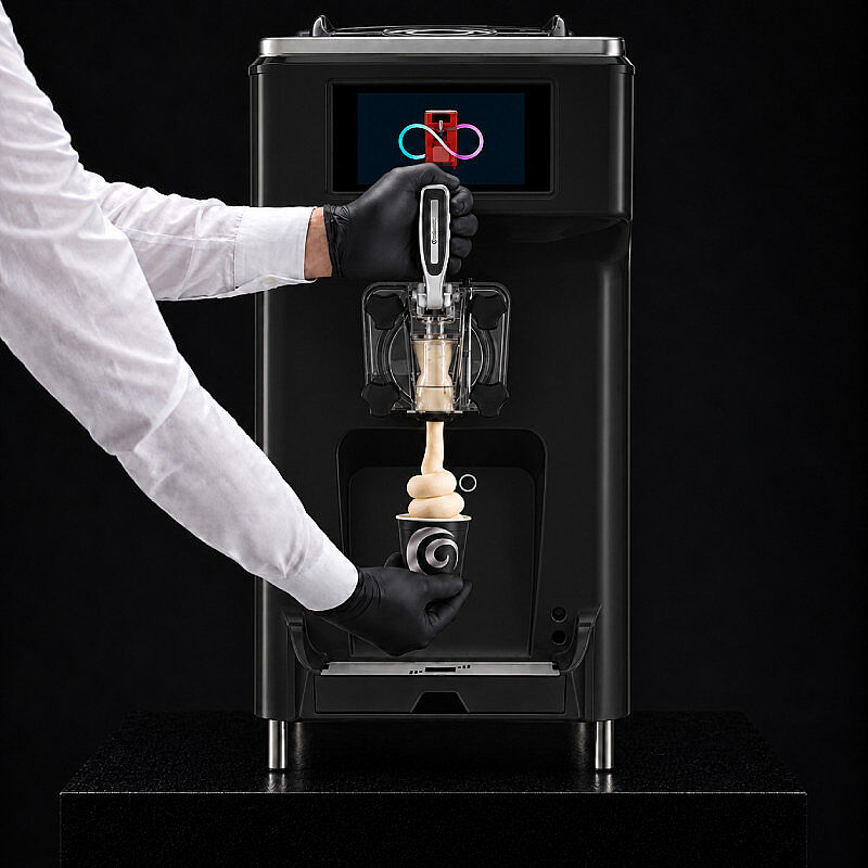 Gelmatic Giotto 12 Soft Dondurma Makinesi, Siyah - Gelmatic