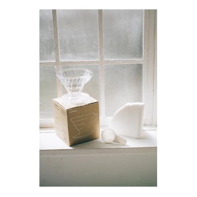 Hario VD-02T-UEX V60 02 Plastik Dripper ve 40'lı Filtre Kağıdı Seti, Şeffaf - Hario