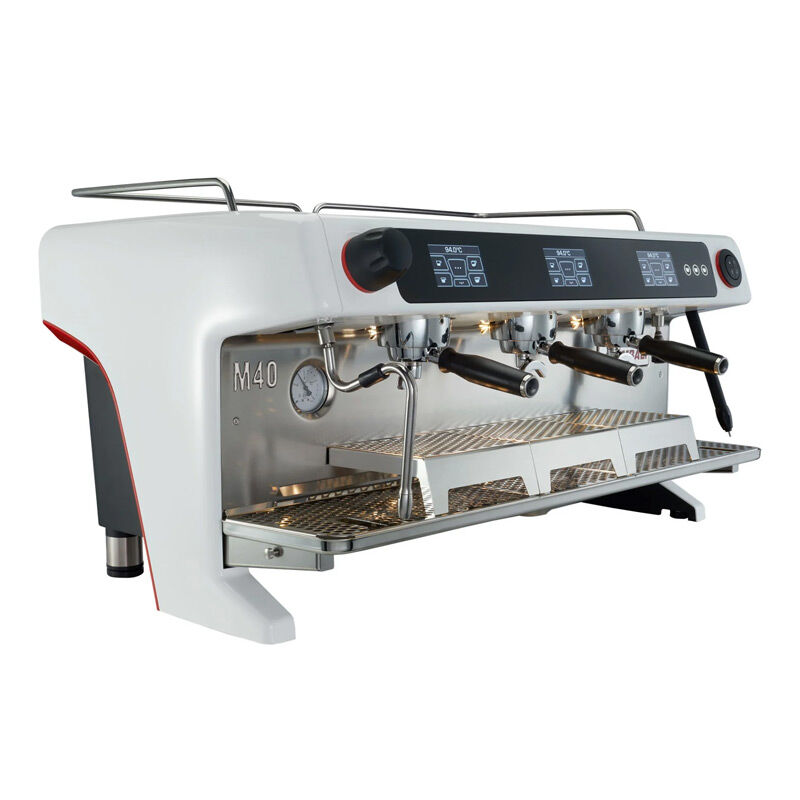La Cimbali M40 DT/3 Tam Otomatik Turbosteam Espresso Kahve Makinesi, 3 Gruplu, Beyaz - La Cimbali