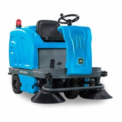 Labomat SWP 130B Ride-on Floor Sweeper, 130 L, Cordless - 2