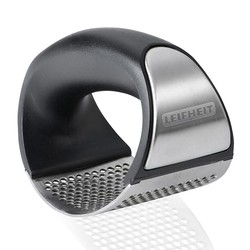 Leifheit Knobi Garlic Crusher - Leifheit