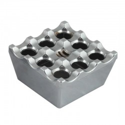 Maskot Cast Iron Ashtray, 8x8x4 cm, Chrome - Maskot