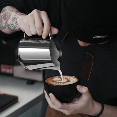 MHW-3Bomber P5182 Süt Potu Pitcher, 600 ml, Parlak - MHW-3Bomber