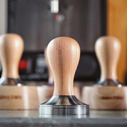 MHW-3Bomber T5206F Vase Walnut Handle Tamper, 58 mm - MHW-3Bomber (1)