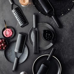 Microplane 43002E Black Sheep Ribbon Grater - 9