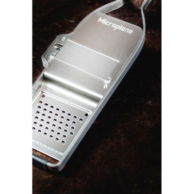 Microplane 43313E مبشرة الكمأة الرئيسية 2 في 1 - قطاعة ومبشرة - Microplane