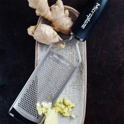 Microplane 45004E Gourmet Fine Grater - 4