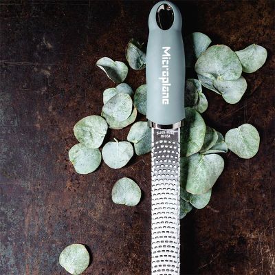 Microplane 46727E Premium Classic Zester Okaliptüs Yeşili - 4