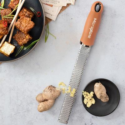 Microplane 46823E Premium Classic Zester Tarçın Turuncu - 3