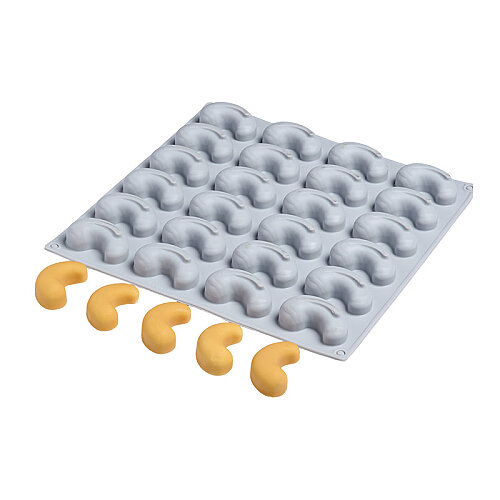 Nova Silicon NS 0019 24 Gözlü Mini Kaju Formlu Silikon Pasta Kalıbı - Nova Silicon