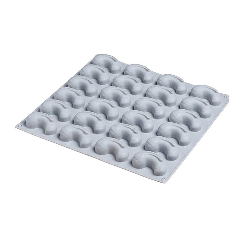 Nova Silicon NS 0019 24 Gözlü Mini Kaju Formlu Silikon Pasta Kalıbı - Nova Silicon