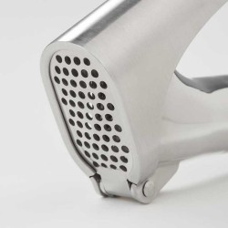 Rösle 12896 Stainless Steel Garlic Press, 18 cm - 4