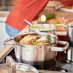 Rösle 91934 Stainless Steel Short Pot, 20 cm - 6