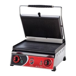 SilverInox 2131DZ Altı Düz Tost Makinesi, 20 Dilim, Elektrikli - SilverInox