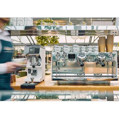 Victoria Arduino Eagle Tempo Espresso Kahve Makinesi, 3 Gruplu, Beyaz - 5